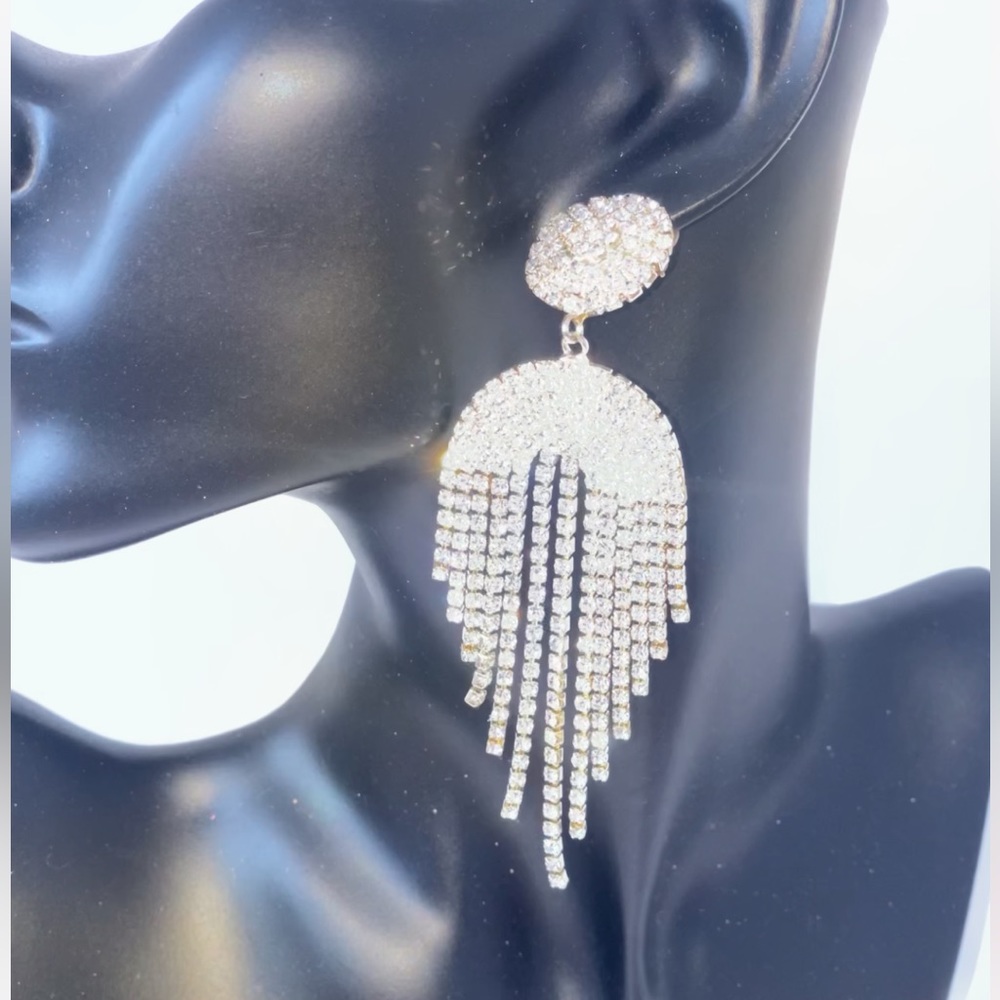 Stunning Rhinestone Dangle Earrings - Picture 5 of 5